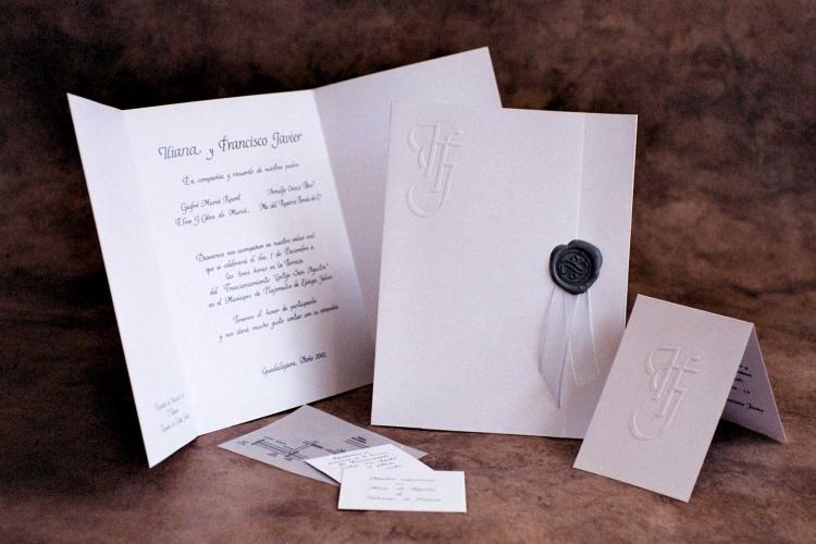 Wedding nvitation with gray sealing wax